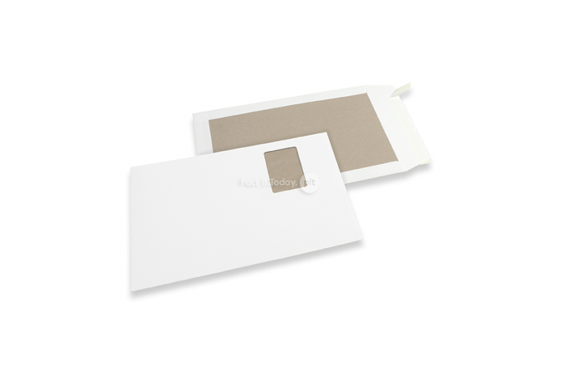 Papprückwandtaschen - 229 x 324 mm Fenster links 55 x 90 mm, Fensterposition 20 mm von Links und 57 mm von Oben, 120 Gramm weiße Kraft-Vorderseite, 450 Gramm graue Duplex-Rückseite, Haftklebeverschluß 